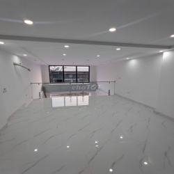 [CHO THUÊ NHÀ NGUYÊN CĂN] – ĐƯỜNG TRƯỚC NHÀ RỘNG 3 Ô TÔ TRÁNH