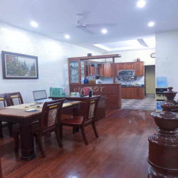 Chính chủ cho thuê nhà ngõ 52 phố Lê Trọng Tấn - Hà Nội