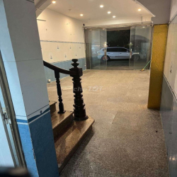 Cho thuê nhà mặt phố Nguyễn Hữu Thọ 60m2, 5 Tầng View Hồ Linh Đàm