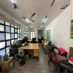 Văn Phòng, mặt bằng kinh doanh 70m2, đối diện Global City