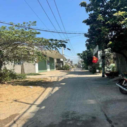 Cho thuê xưởng Cây Cám, 400m2, Bình Tân