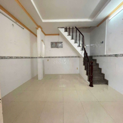 Nhà trệt lầu 3pn2wc  Huỳnh Tấn Phát