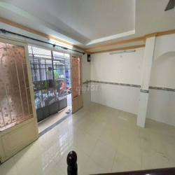 Nhà trệt lầu 3pn2wc  Huỳnh Tấn Phát