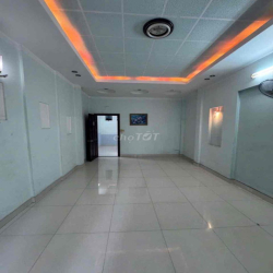 NHÀ MẶT TIỀN DT 4,2*30M PHÙ HỢP KINH DOANH DS 9 PHƯỜNG 9 GÒ VẤP