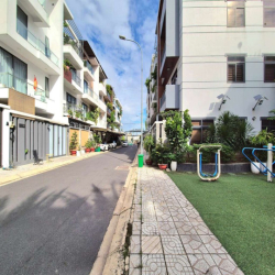 BIỆT THỰ ĐÔI 12X14M 1 TRỆT 3 LẦU CÓ THANG MÁY NGAY CẦU THAM LƯƠNG