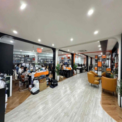 Cho thuê văn phòng tại Xã Đàn 250m2 giá 45t ví trí cực kì thuận tiện