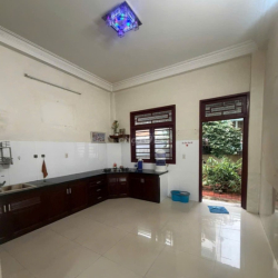 cho thuê nhà 90m2 1 trệt 1L 3pn đường oto Hiệp Bình Chánh Thủ Đức 13tr
