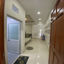 Cho thuê nhà  1 trệt 3L 80m2 đường oto QL13 P Hiệp Bình Thủ Đức 15tr