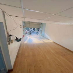 Cho thuê nhà mặt tiền kd buôn bán giá 15tr đường số 12 gò vấp 4 x14 m