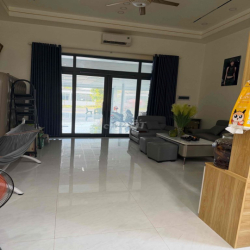 Cho Thuê Nhà Nguyên Cǎn Có Măt Bǎng Kinh Doanh