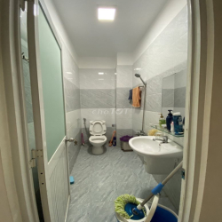 Cho thuê nhà  1 trệt 3L 80m2 đường oto QL13 P Hiệp Bình Thủ Đức 15tr