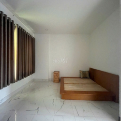 Cho thuê nhà nguyên căn 2 tầng, 2 máy lạnh tại KĐT Oasis City