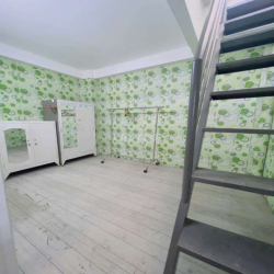 Cho thuê nhà mặt tiền kd buôn bán giá 15tr đường số 12 gò vấp 4 x14 m