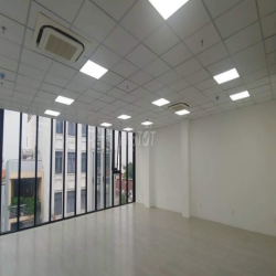 Toà VP Mới 100% sân Bay 11m*15m Hầm 8 Tầng