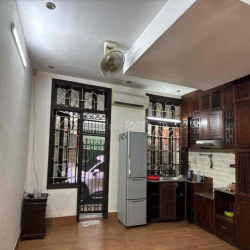 Căn hộ tầng 1, vừa ở vừa kinh doanh