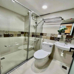 😍DUPLEX GÁC CAO - BANCOL LỚN NGAY CV LÊ THỊ RIÊNG , CMT8 , VX DÂN CHỦ