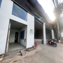CHO THUÊ KHO XƯỞNG 400m2 NGANG 20M MẶT ĐƯỜNG 23/10 KHU VĨNH TRUNG