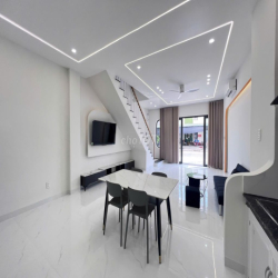 Nhà nguyên căn mới hoàn thiện cho thuê tại Bến Cát