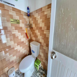 DUPLEX FULL NỘI THẤT - THANG MÁY NGAY CÔNG VIÊN LÀNG HOA Ở LIỀN