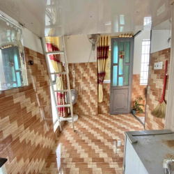 DUPLEX FULL NỘI THẤT - THANG MÁY NGAY CÔNG VIÊN LÀNG HOA Ở LIỀN