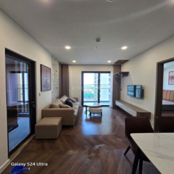 cho thuê 2N+ full đồ đẹp toà A3 Lumie Vinhome smart city 15 tr/tháng