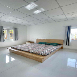 cần cho thuê phòng full nội thất cao cấp trong khu riêng biệt