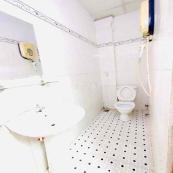 Phòng mới ngay Sư vạn hạnh Q10 đang trống sẵn