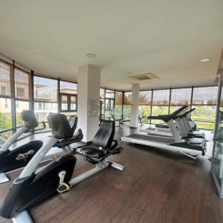 CHO THUÊ NHÀ PHỐ VIEW HỒ KHU COUMPOUND