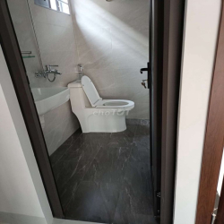 Cần cho thuê phòng víp khép kín