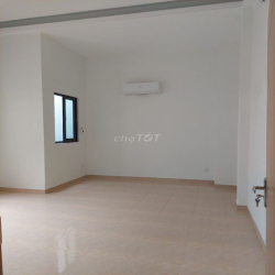 🌷💯Nhà MTKD 20m Đoạn Đẹp khu Tên Lửa 4,5x20m LỀ 4m CÁCH COOPMART 30m