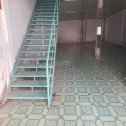 (TP Cao Lãnh)- Cho thuê kho diện tích lớn, khu dân cư sầm uất