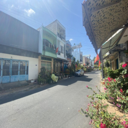 (TP Cao Lãnh)- Cho thuê kho diện tích lớn, khu dân cư sầm uất