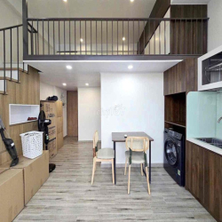 DUPLEX ĐẸP GÁC CAO GIÁ RẺ, NỘI THẤT MỚI, BAN CÔNG THOÁNG GẦN HÀNG XANH