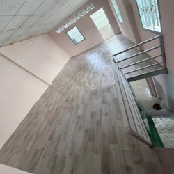 Cho thuê nhà hẻm gần ngã 5 chuồng chó thích hợp ở gia đình