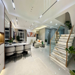 Cần cho thuê Penthouse Sky Garden 3-Phú Mỹ Hưng Q7, 4PN giá 4.000$