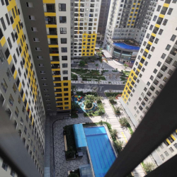 Chủ cho thuê chung cư mới 2pn2wc view hồ bơi mát mẻ