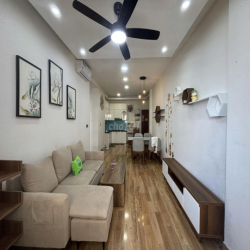 Cho thuê 97m2, 3pn, 2wc, FULL NỘI THẤT sạch sẽ.