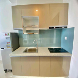 Cho thuê Officetel Sunrise CityView Q7 Lh :