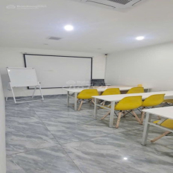 CHO THUÊ NHÀ NGÕ 37 TRẦN KIM XUYẾN - 75M2 X 6 TẦNG THÔNG CÓ THANG MÁY