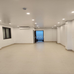 Cho thuê văn phòng, lớp hoc. cả nhà hoặc theo phòng