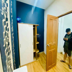 Căn Hộ 2PN cho thuê Q10