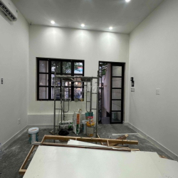 Cho thuê nhà phố Cityland mới, full máy lạnh 43 triệu (bao thuế)
