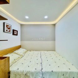Nhà thuê Nguyễn Văn Trỗi, Phú Nhuận, Full nội thất nhà mới ở liền