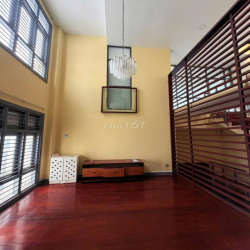 Villa hồ bơi compound Thảo Điền 300m² - 4PN - 105 triệu. Chính chủ