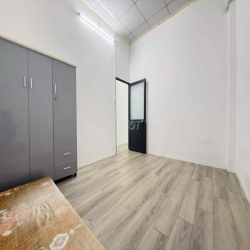 📣Chính Chủ Cho Thuê Căn Hộ 2PN Ban Công 60m2 Ngay Chợ Bàu Cát Tân Bình