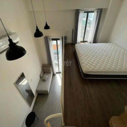 PHÒNG GÁC TONE GỖ SIÊU ĐẸP NGAY QUẬN 2 - GẦN MAI CHÍ THỌ - SALA
