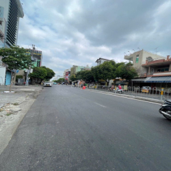 cho thuê nhà MT nguyễn sơn 6,5x10 trệt thông suốt vị trí siêu đẹp