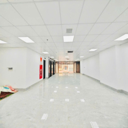 Cho thuê gấp Văn phòng đường Xã Đàn sàn 140m2 ô tô đỗ cửa giá 20tr/tr