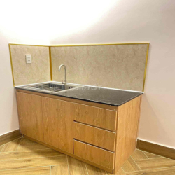 Phòng Mới - Ban công rộng - Gần Đại Học Kinh Tế Văn Hiến