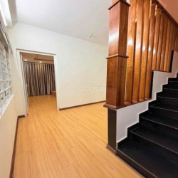 CHO THUÊ NHÀ NGUYÊN CĂN  50M2, 4 TẦNG, 5 NGỦ, LÔ GÓC THOÁNG, GIÁ 11 TR